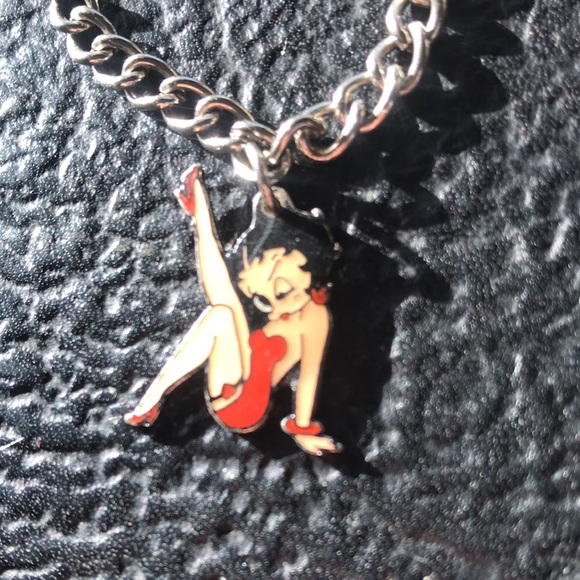 Betty Boop Charm Bracelet Silvertone Fun - Picture 4 of 6